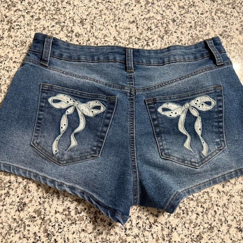 Denim Shorts With Bow Detailing 3101